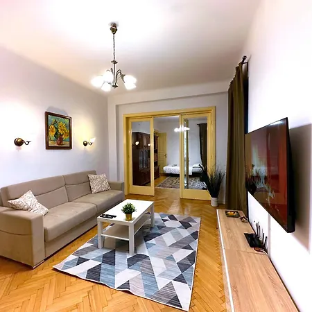 Ultracentral 4 - Old Center -120 Square Meters - Bukareszt