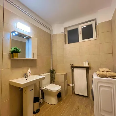 Ultracentral 4 - Old Center -120 Square Meters - *