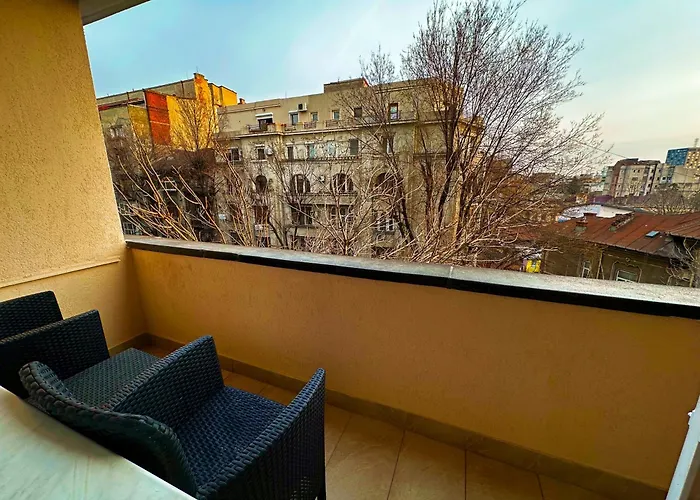 Ultracentral 4 - Old Center -120 Square Meters - Bükreş