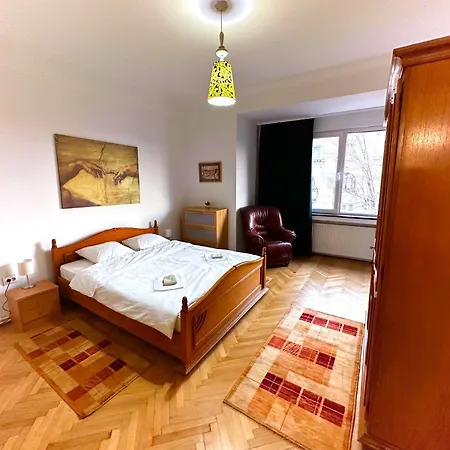 Ultracentral 4 - Old Center -120 Square Meters - Apartment *