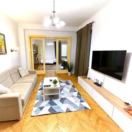 Apartment Ultracentral 4 - Old Center -120 Square Meters -